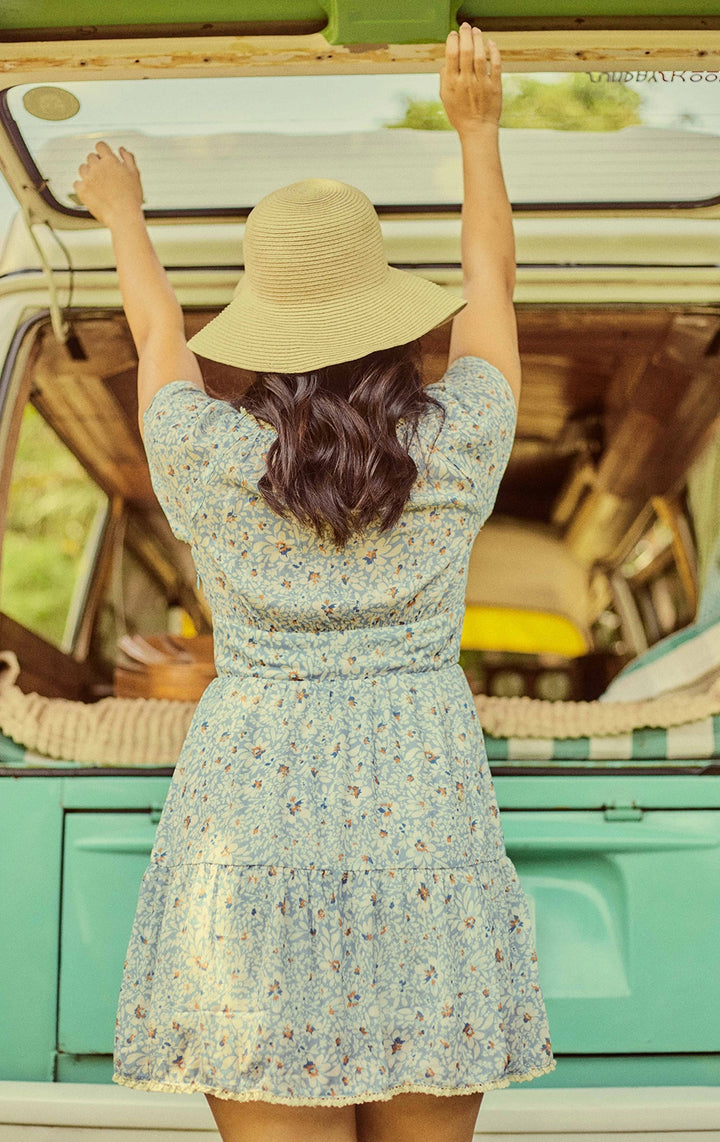 Light Blue Floral Short-Sleeved Prairie Dress with Ties for Teen Girls - Crumpled Viscose