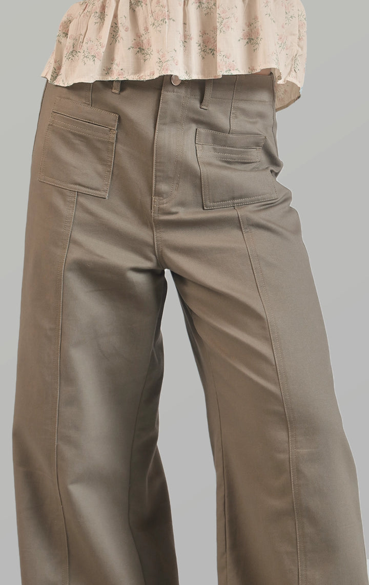 Front detail close-up of the twill highwaisted wide leg pants focusing on the patch pockets and fabric texture by Just G Philippines