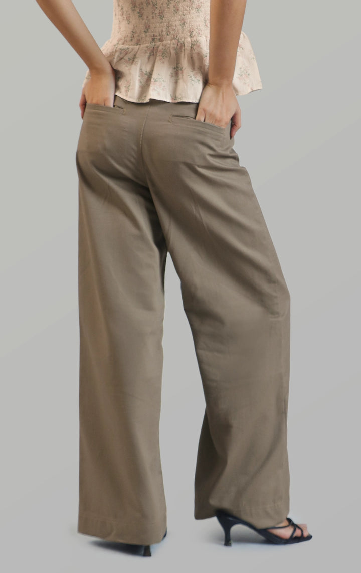 Back detail close-up of the twill highwaisted wide leg pants showing the stitching and seam details by Just G Philippines
