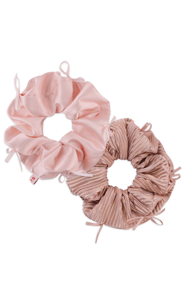 SCRUNCHIE WITH RIBBONS