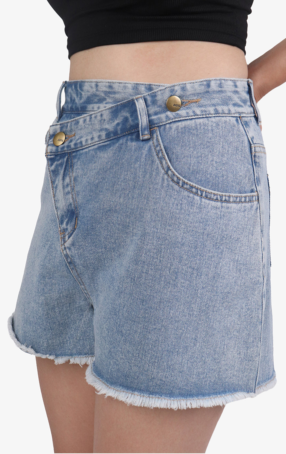 HIGH WAISTED SHORTS WITH OVERLAP PANEL AND RAW HEM