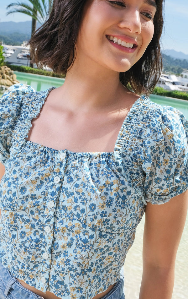FLORAL PUFF SLEEVES BLOUSE WITH SMOCKING AND RUFFLE DETAIL