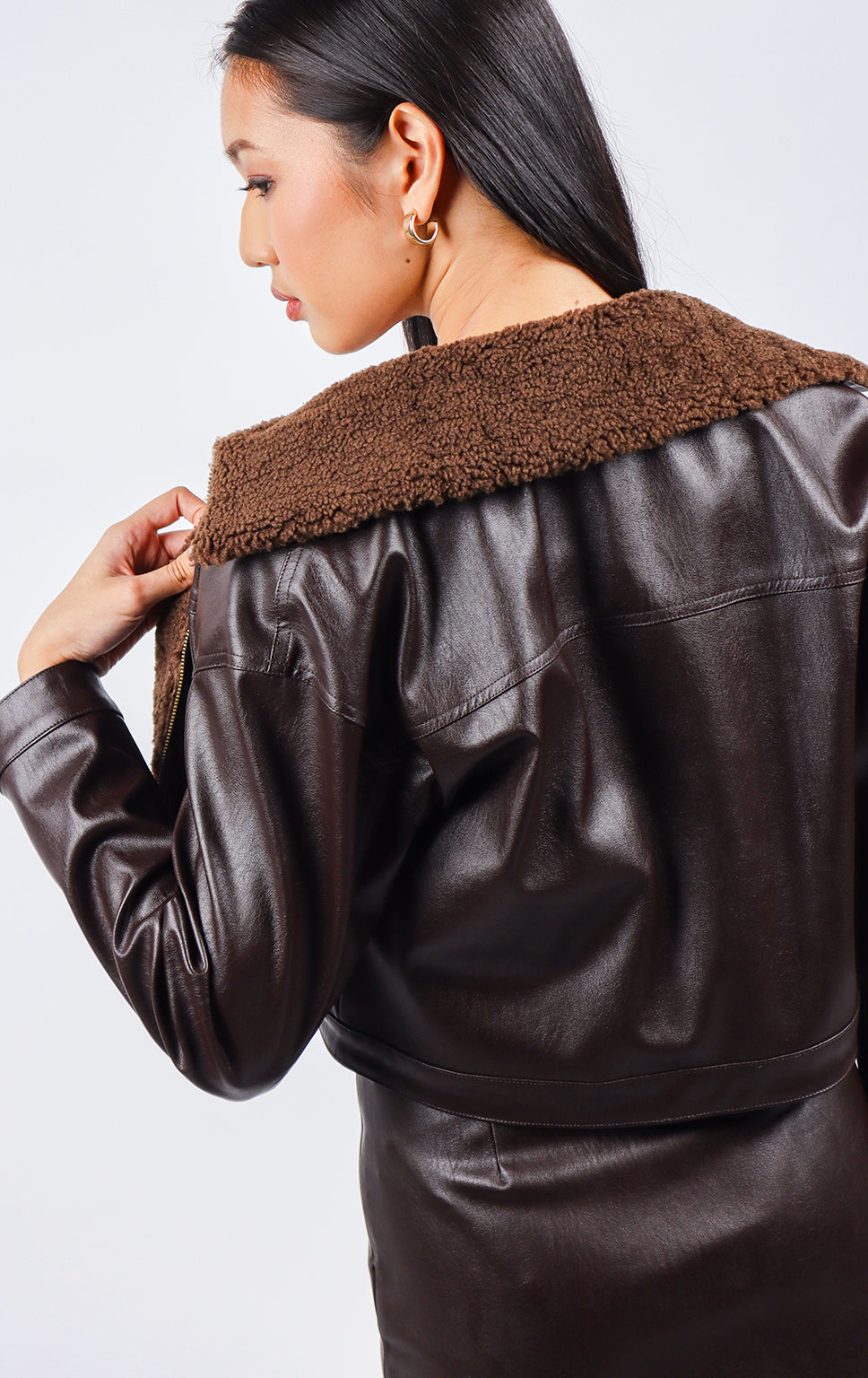FAUX LEATHER BOXY FIT JACKET WITH SHEARLING