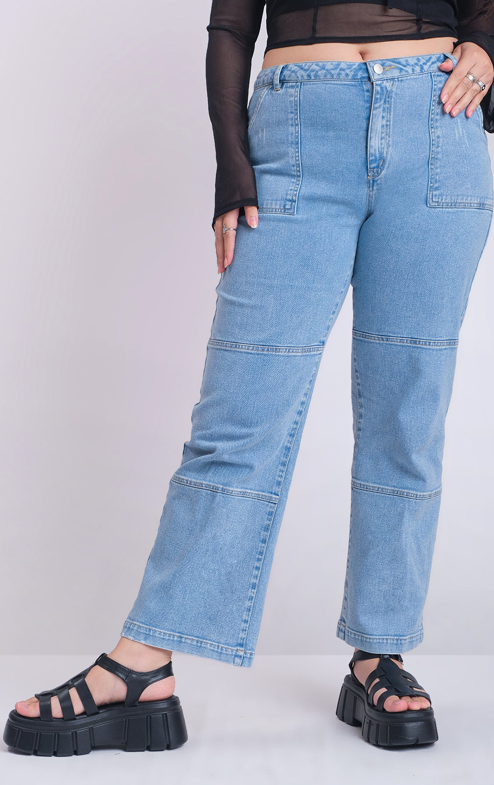 MID RISE STRAIGHT TAPERED FIT DENIM JEANS