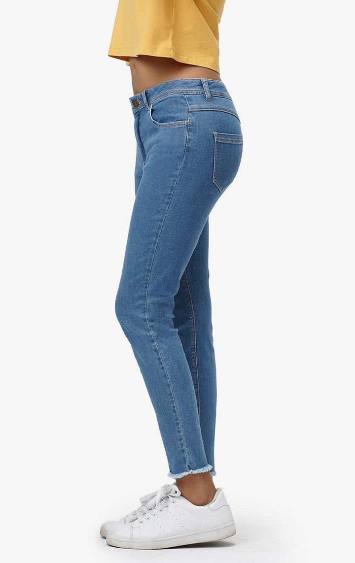 SKINNY JEANS WITH FRAYED HEM - Just G | Number 1 women's and teen fashion brand. Shop online at justg.com.ph | Cash on delivery ( COD ) and Prepaid transaction available.