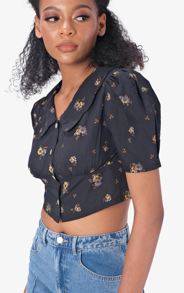 SCALLOPED COLLAR FLORAL TOP - Just G | Number 1 women's and teen fashion brand. Shop online at justg.com.ph | Cash on delivery ( COD ) and Prepaid transaction available.