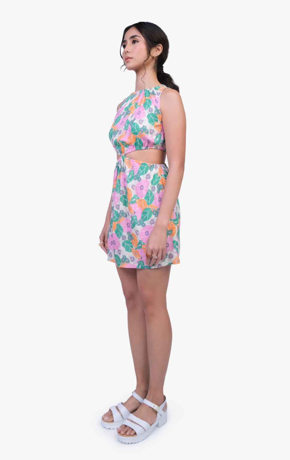 GROOVY FLORAL PRINT HALTER CUT OUT DRESS