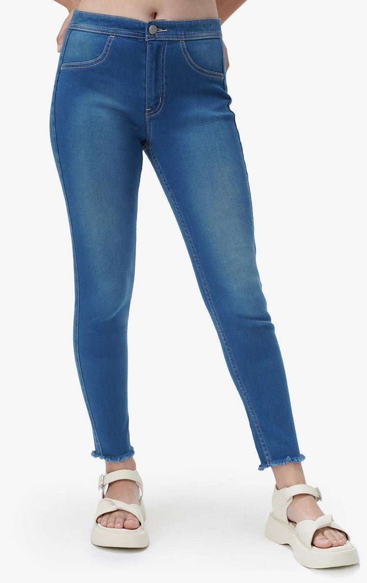 SKINNY JEANS W/ RAW EDGE HEM - Just G | Number 1 women's and teen fashion brand. Shop online at justg.com.ph | Cash on delivery ( COD ) and Prepaid transaction available.