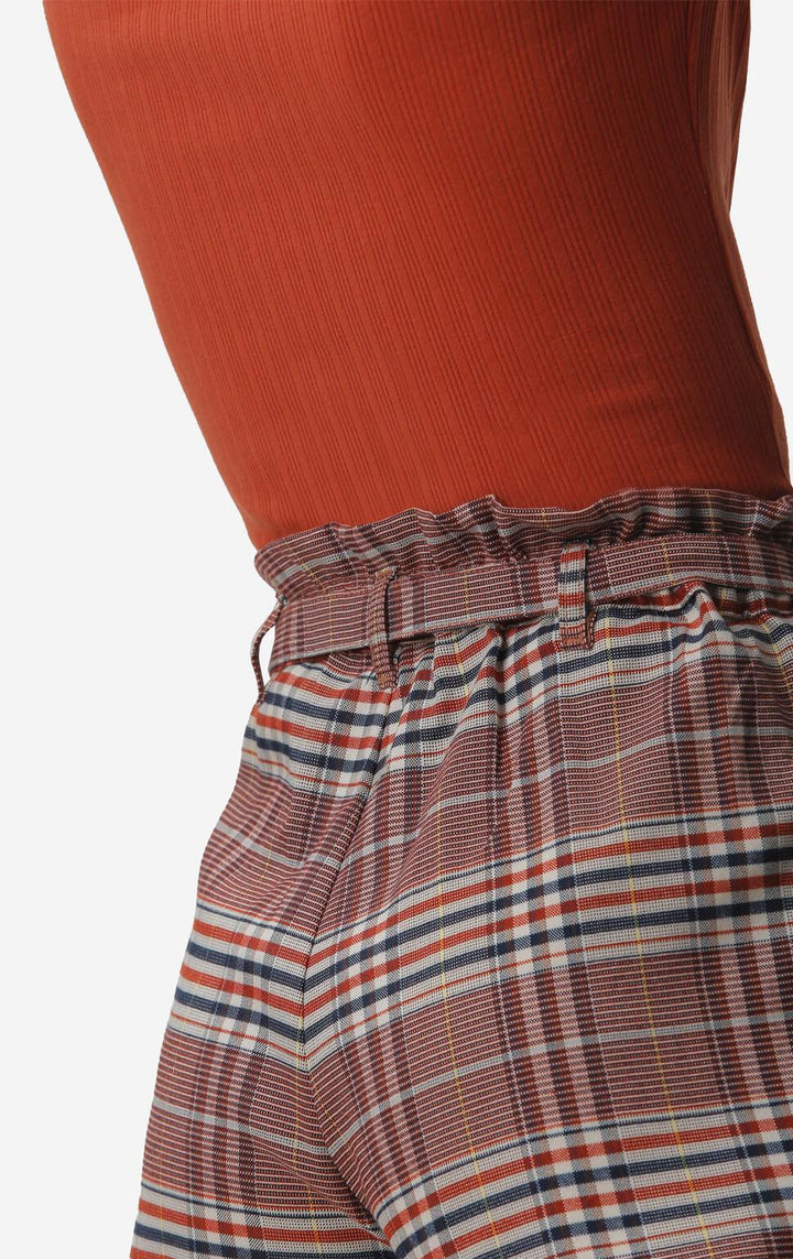 PLEATED SHORTS WITH BELT - Just G | Number 1 women's and teen fashion brand. Shop online at justg.com.ph | Cash on delivery ( COD ) and Prepaid transaction available.